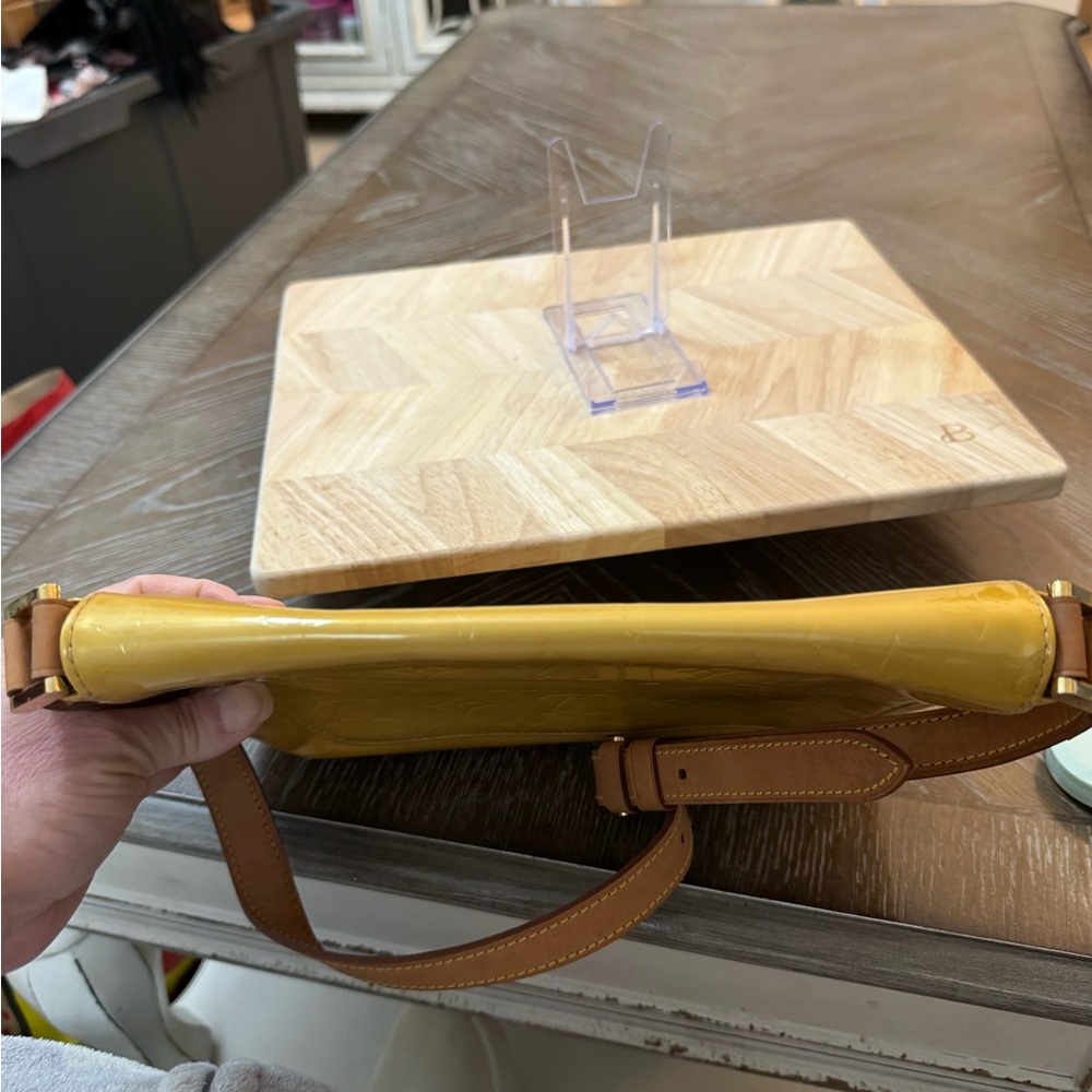 Louis Vuitton Mustard Crossbody Bag - Picture 6 of 12
